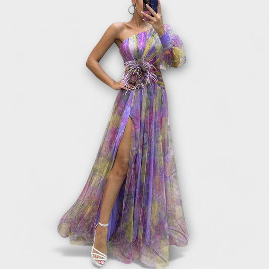 ISABELA | VESTIDO ASIMÉTRICO DE TUL CON DETALLE ESCULTURAL