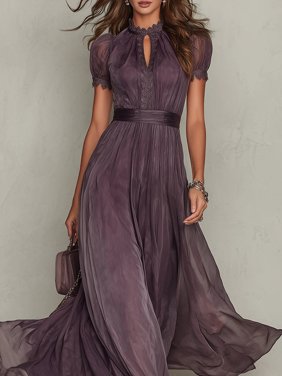 VESTIDO LARGO VIOLETA CON ESCOTE EN FORMA DE LLAVE Y BORDE DE ENCAJE DE CHIFÓN